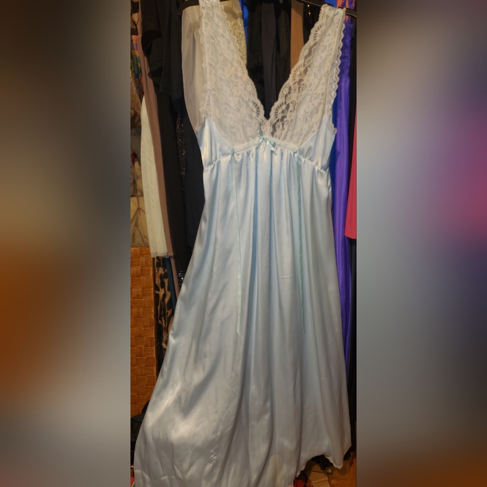 Vintage Barbizon Ni